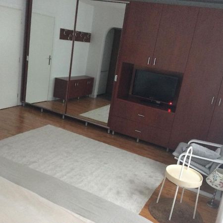 부쿠레슈티 Studio Baneasa 아파트 외부 사진